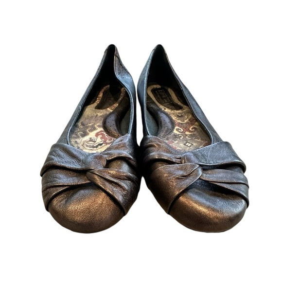 Born Lily Bronze Metallic Cross Soft Leather Ballet Flat Loafers - Size 9 - Picture 3 of 6